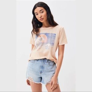 PacSun LA Pretty Wave T-Shirt